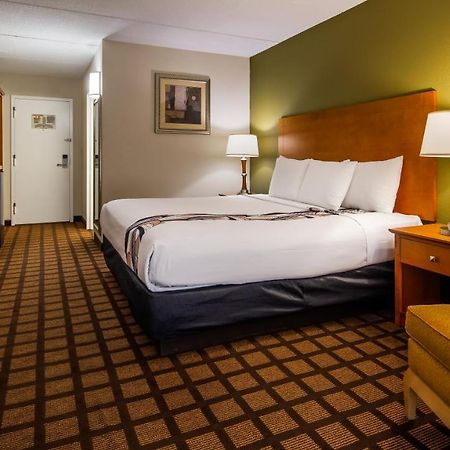 Best Western Plus Chicago Hillside Zewnętrze zdjęcie